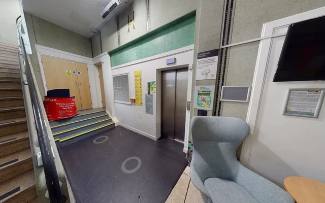 Magnet Court 3