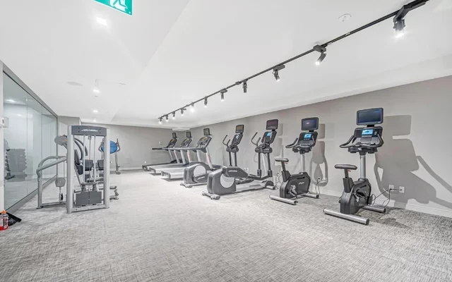 VOX Condos(28 Wellesley) - Toronto student accommodation - Gym
