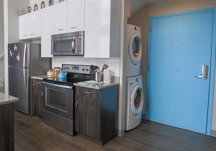 2 Bed 2 Bath Penthouse Private