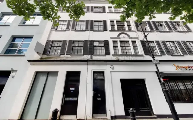 Vanston Place, Fulham Broadway, SW6 0