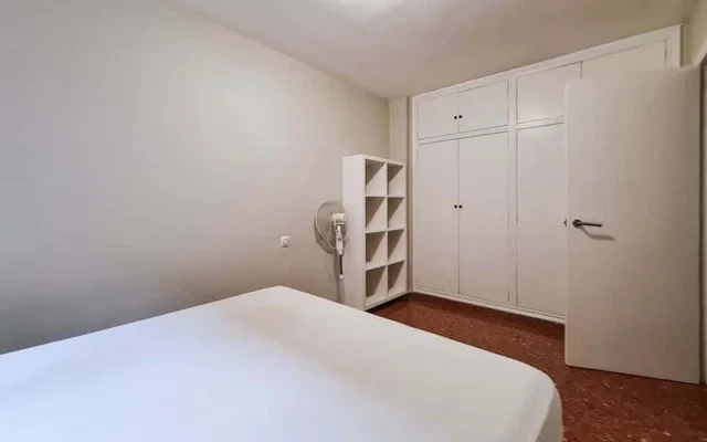 Piso de 4 habitaciones en Benimaclet 4
