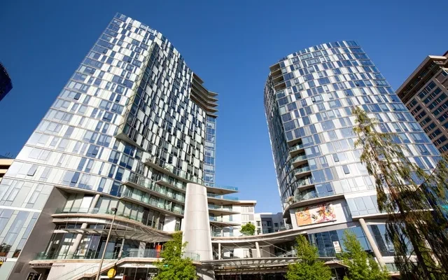 Soma Towers - Seattle student accommodation