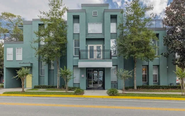 College Park at Midtown 3