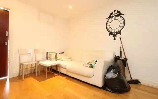 apartment in Hackney 0