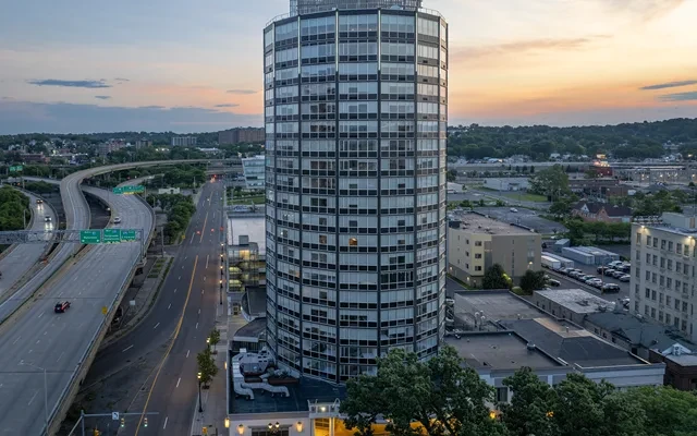 Tower701 - Syracuse student accommodation
