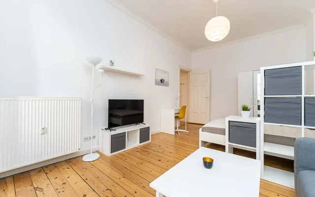 Studio Apartment 3