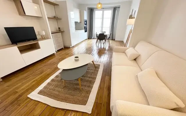 PARIS 17e·44m²·F2·Appartement·With furniture 0