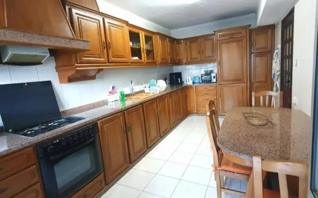 apartment near R. Teixeira de Pascoais - chỗ ở sinh viên tại Guimaraes