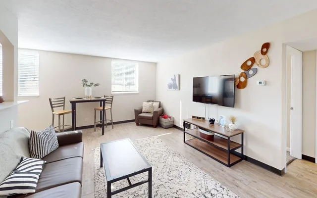 Fairway Apartments 3