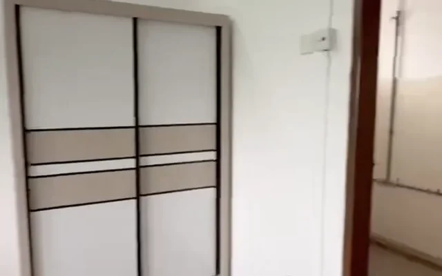 No 6 jalan 21/3 seapark - Petaling Jaya student accommodation - Master Room