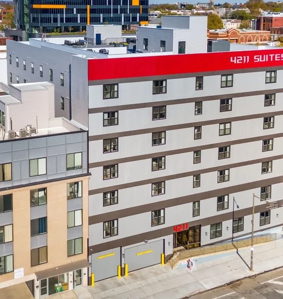 4211 Suites