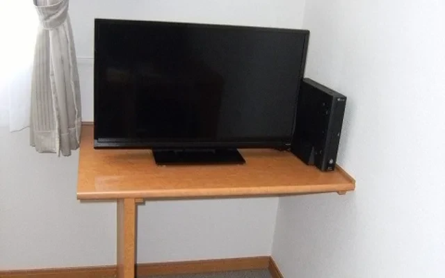 レオパレスバーディーⅤ 203号室 1