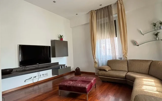 Apartment in Circonvallazione Cornelia, Roma for 97 m² with 2 bedrooms 1