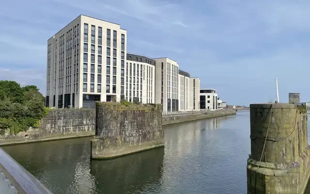 Crown Place-Swansea 0