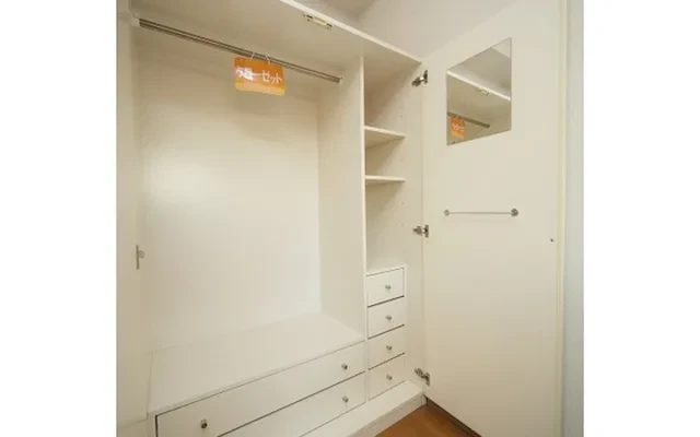 エムワイビル 1