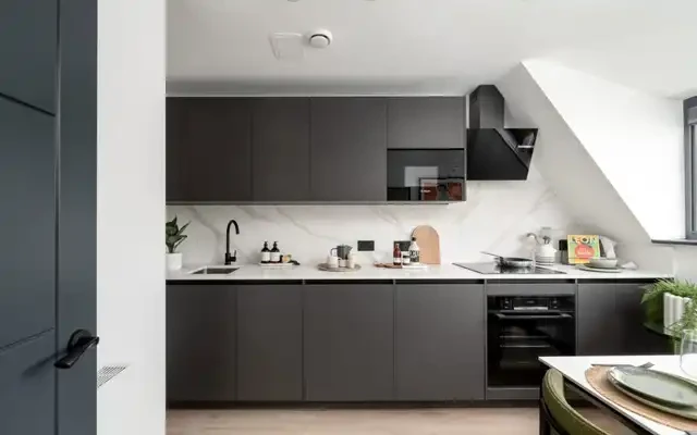 18 Charlotte Street 1