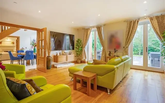 Burleigh Road, Ascot, Berkshire, SL5 7LD 1