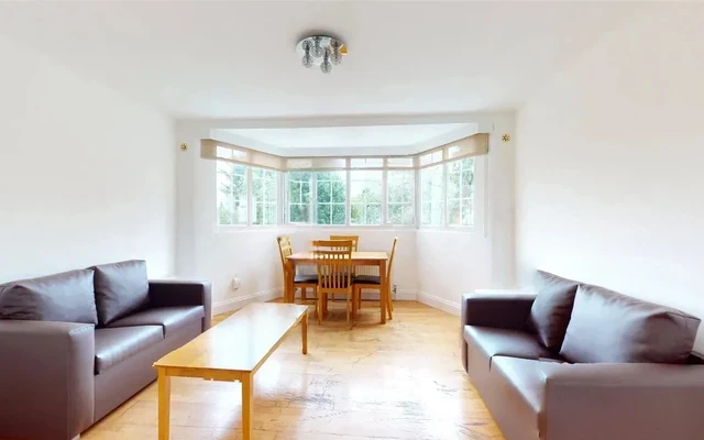 LH-Watford Way - London student accommodation