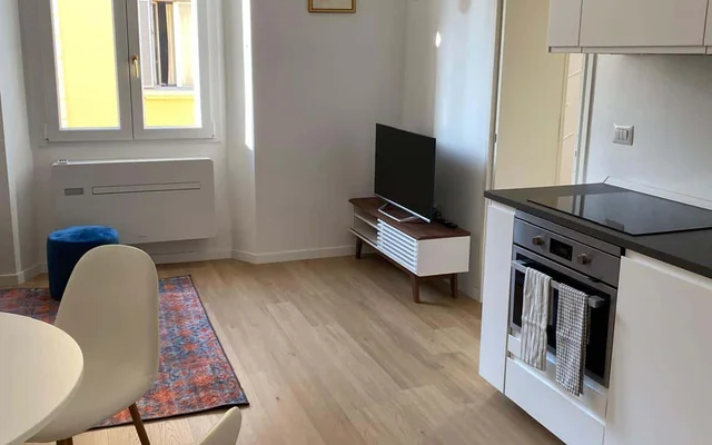 Apartment in Via Gian Carlo Passeroni, Milano for 52 m² with 1 bedrooms 2