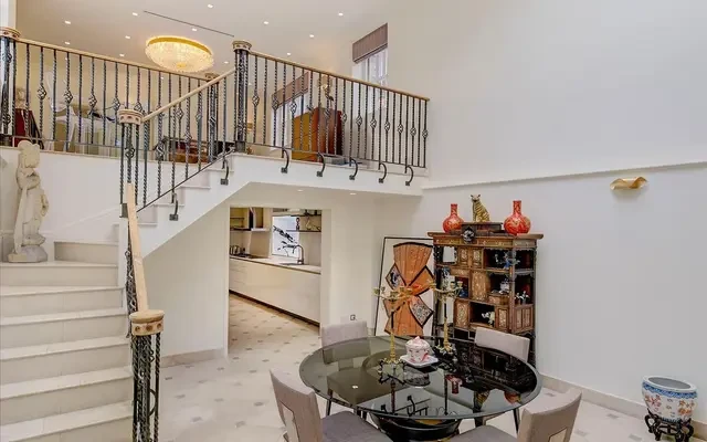 Wilton Place, Belgravia, London, SW1X 8RH 4