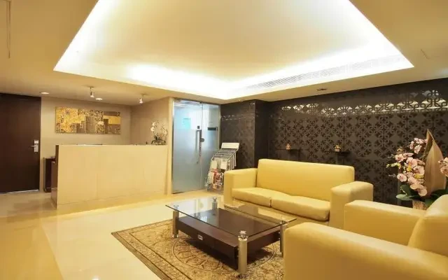 Wan Chai Huicai Residences Serviced Apartments 2