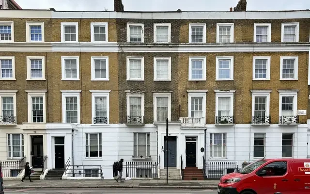 Oakley Square 0