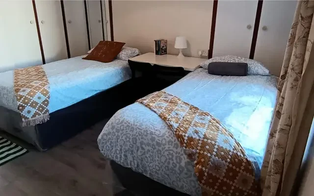 Bed in a cosy twin bedroom, in Drumcondra 3