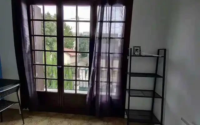 Villejuif 94e·21m²·F1·Studio·With furniture 3