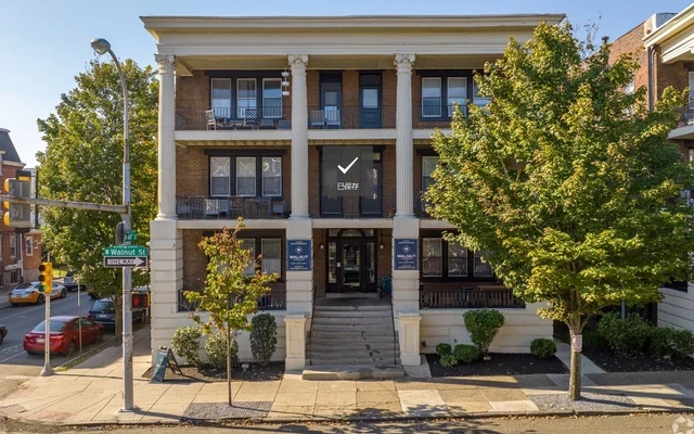 4400 Walnut 2