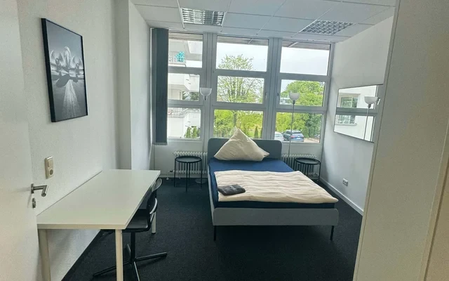 Rosenheimer Landstrasse Ottobrunn 85521 Germany 3
