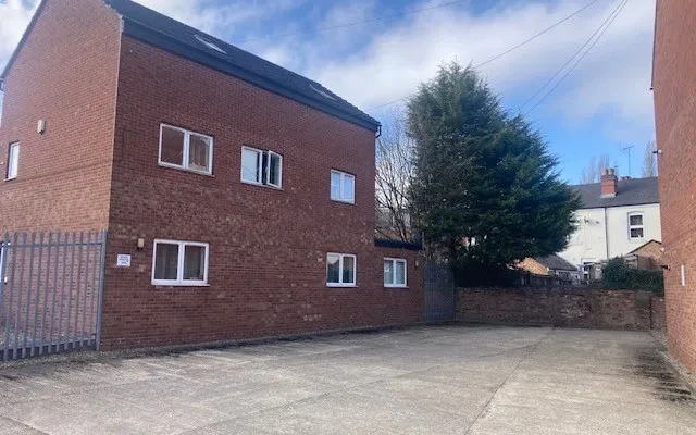 39 Harrow Road 1