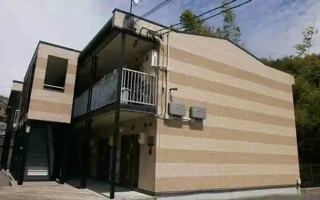 レオパレスプレミール山根 0