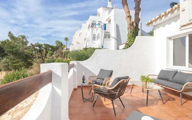 Las Gaviotas de Calahonda 1