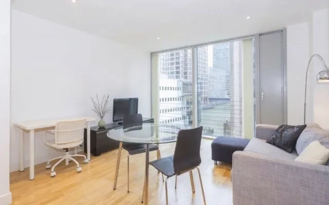 LH-Landmark East Tower 1