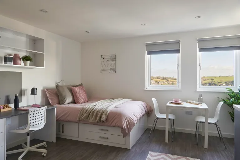 Superior Plus Studio