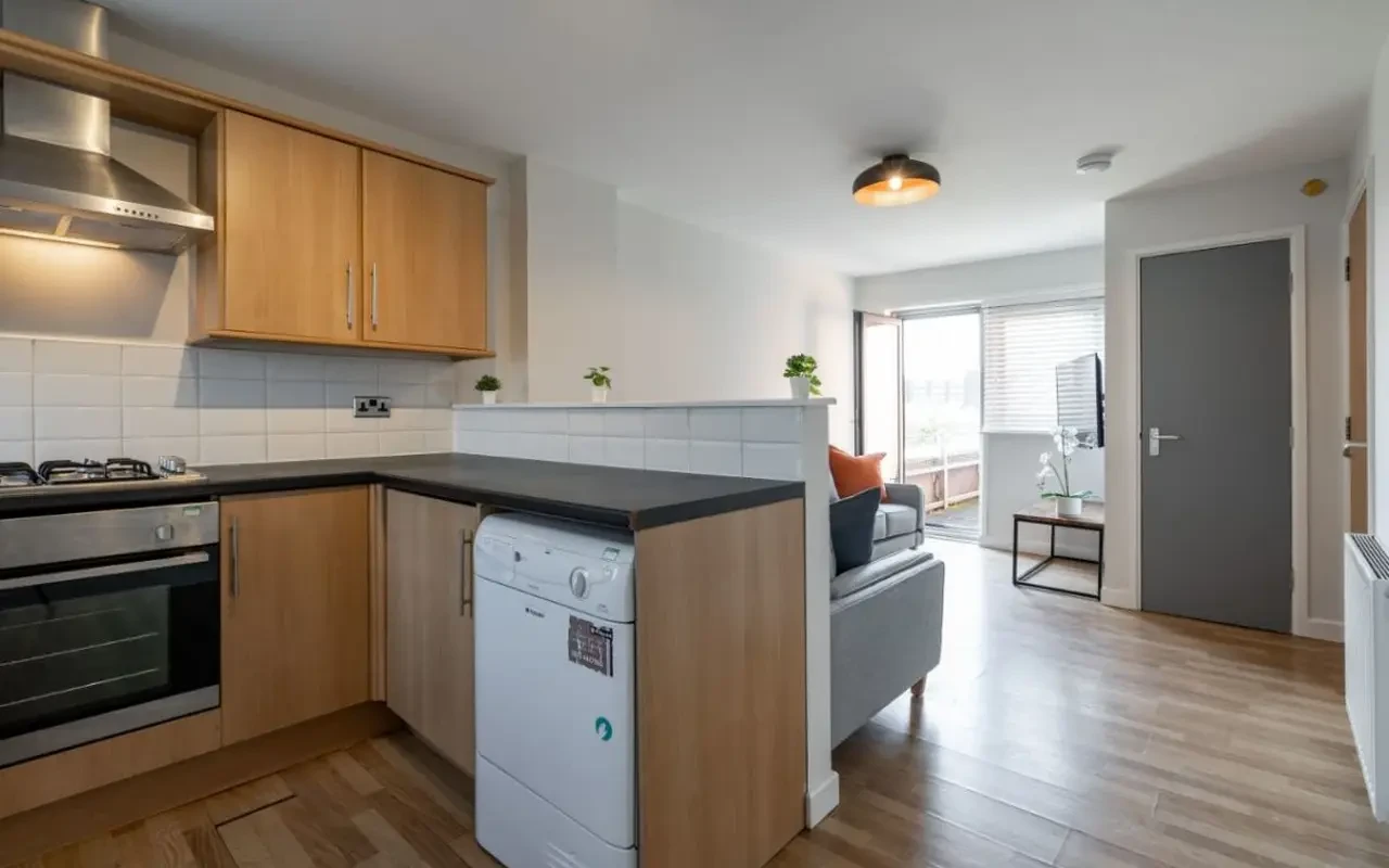 Flat 7 The Square, 1 Falconar Street 3