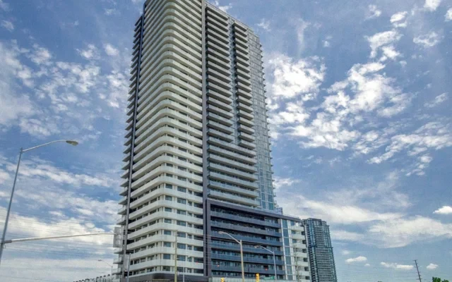 3004 - 7895 Jane St 0