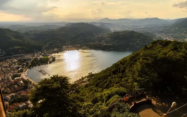 ALMOST PARADISE - Trilocale a Brunate con vista mozzafiato su Como 0