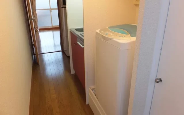 Leopalace SHIROYAMA V 2