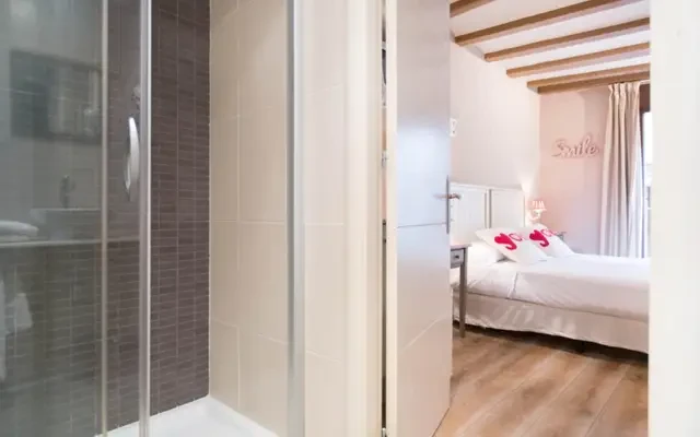 studio in Gothic Quarter 1