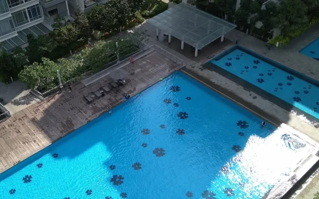 Carabelle - AYUU - alojamiento para estudiantes en Singapur - piscina