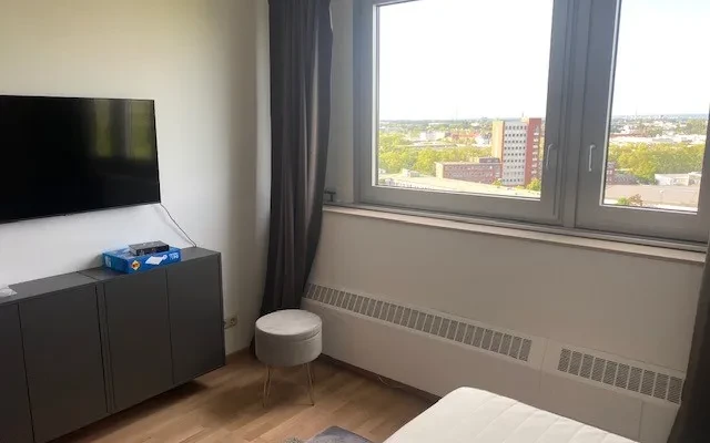 Exklusive Wohnung in Koeln Neuehrenfeld – Graeffstrasse – mit Pool! 1