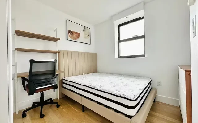 951 Madison Street, Brooklyn 4
