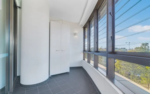 7 Australia Avenue 1