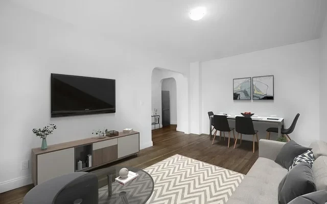 62 Leroy Street 4