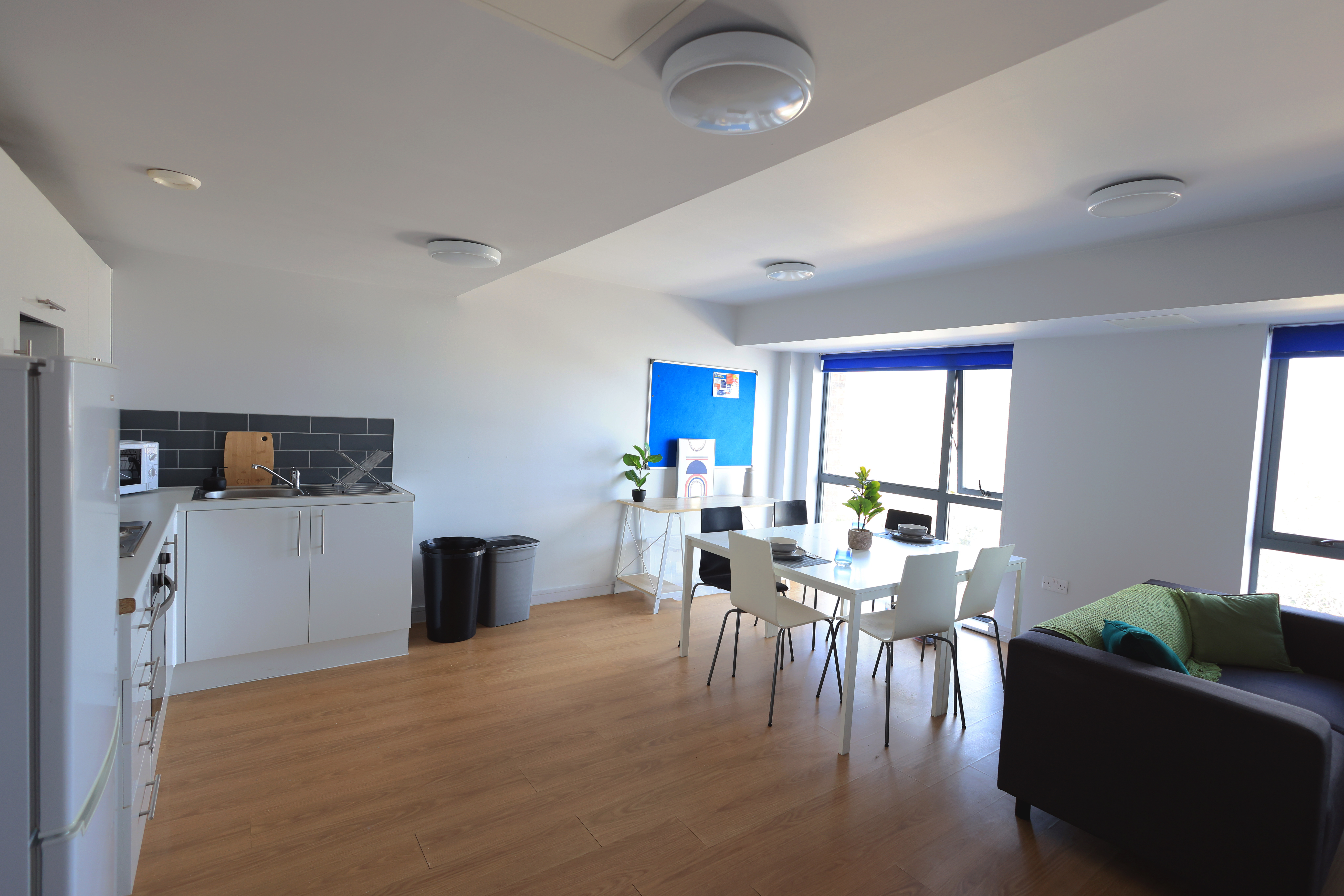 Queensland Place 2