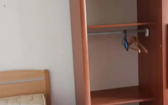 Avda  Gomez Laguna 26 1