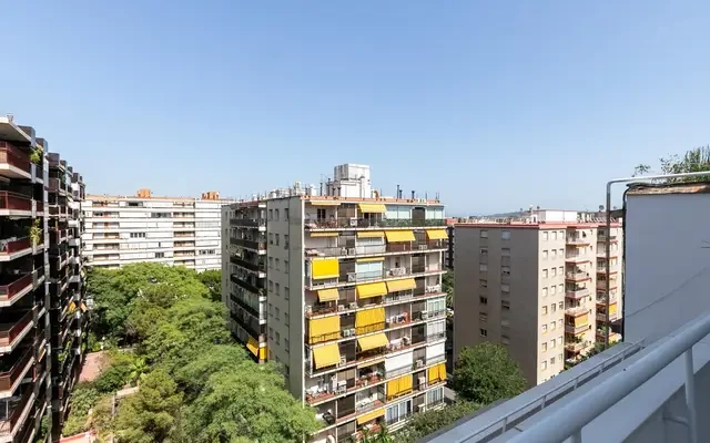 studio in Pedralbes (Les Corts) 1