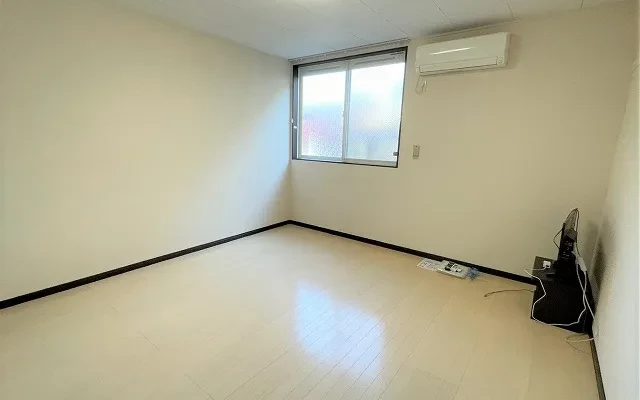 レオネクストムカイハラⅡ - Abiko student accommodation - 103号房间(带独立厨房)