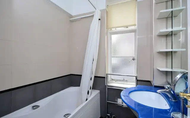 Chesterfield Gardens, Mayfair, W1J 4